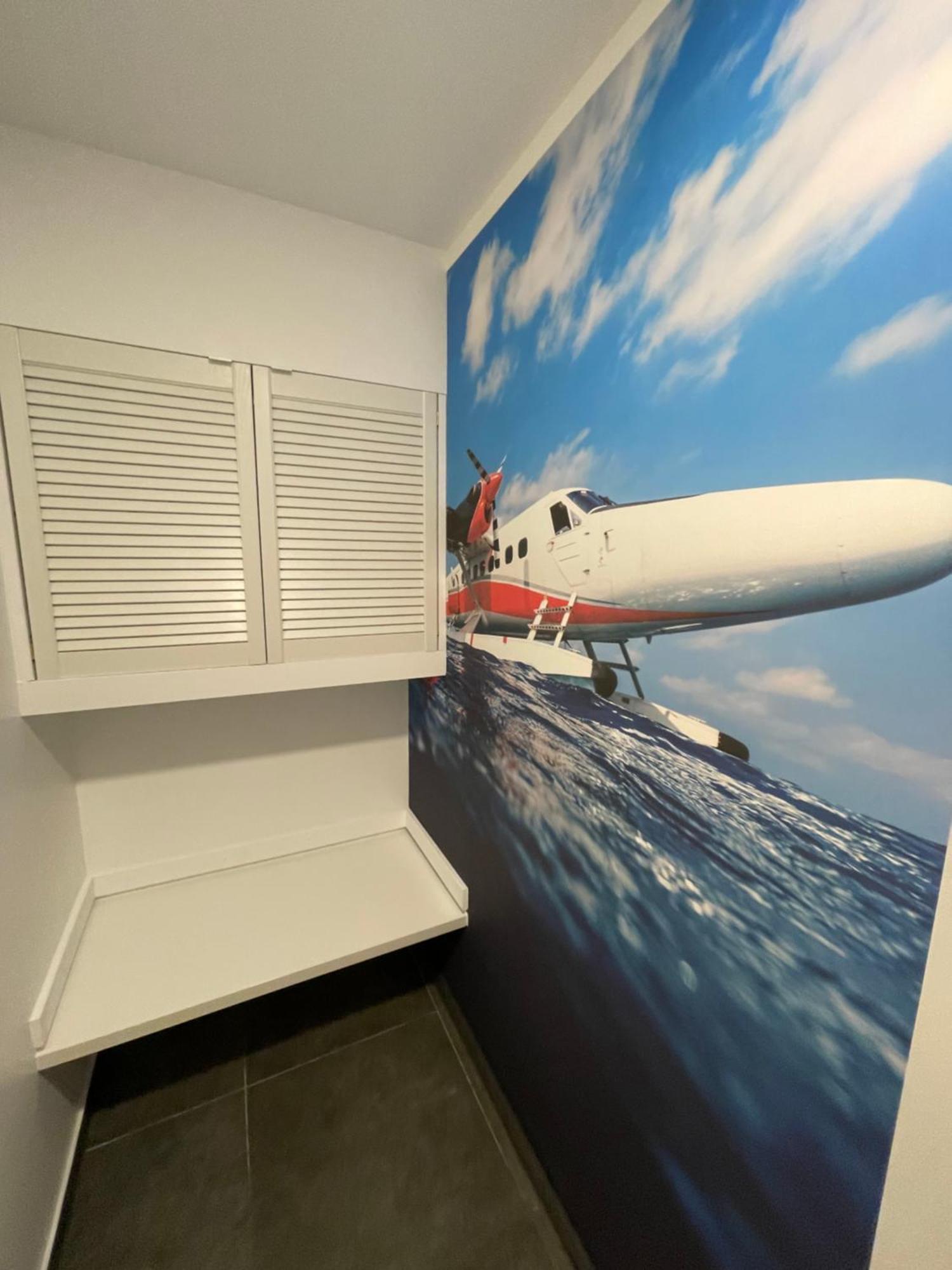 Aviators Guest House - Premium Room Штраусберг Экстерьер фото